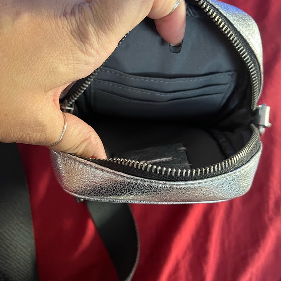 Treasure bond - Picture 2 of 5